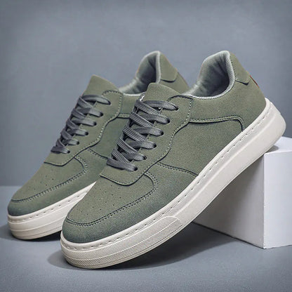 2020 Fall Winter New Men’s Lace-up Suede Sneakers
