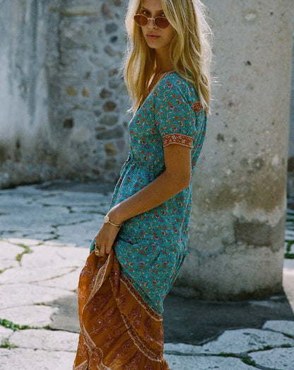 Bohemian Floral Maxi Dress for Autumn Women’s Wear