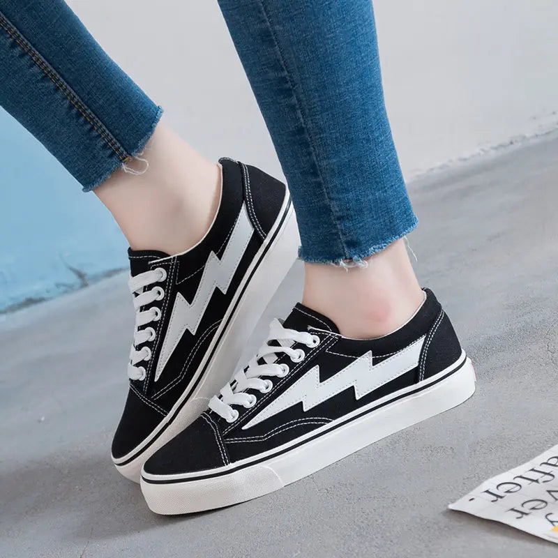 Flat Sports Canvas Shoes - Red Women's Sneakers