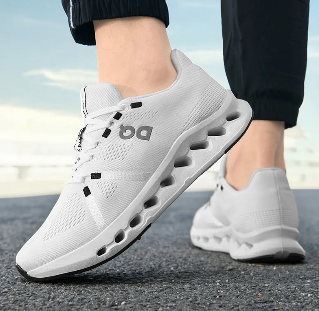 Men’s High-Top Hiking Shoes